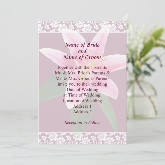 Delicate Stargazer Lily Wedding Invitation Set Kaart (Staand voorkant)