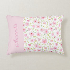 Delicate waterverf bloemen accent kussen