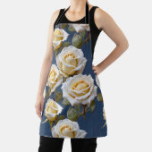 Delicate White And Pale Yellow Roses Schort (Insitu)