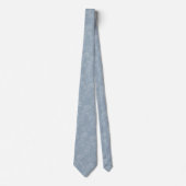 Delicate witte rozen op stoffig blauw stropdas (Voorkant)