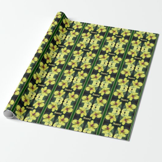 Delicate Yellow Wildflower, op maat Cadeaupapier (Uitgerold)