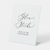Delicate zwarte kalligrafie bruiloft gloed sticks reclamebord met voetstuk (Voorkant)