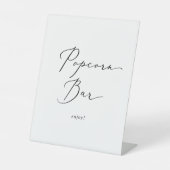 Delicate zwarte kalligrafie bruiloft popcorn bar reclamebord met voetstuk (Voorkant)