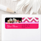 DELICIEUZE CUPCAKES DESERT SHOP, Roze witte Chevro Etiket (Insitu)