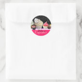 DELICIEUZE KAPITEIN BIRTHDAY PARTIJ, rood roze zwa Ronde Sticker (Tas)