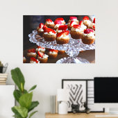 Delicious aardbei Cupcakes Dessert Poster (Thuiskantoor)