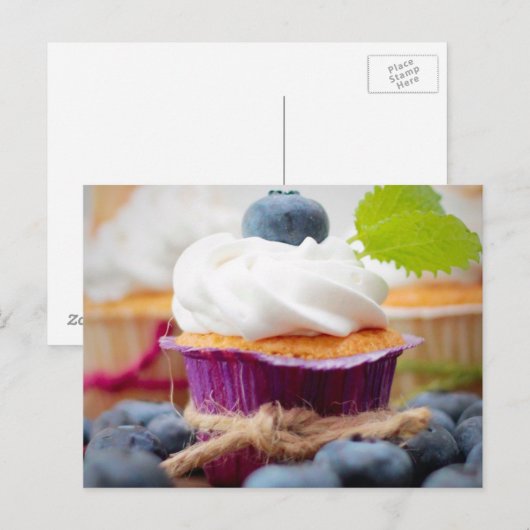 Delicious Blueberry Cupcake met hipped Cream Briefkaart (Voorkant / Achterkant)