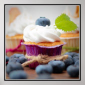 Delicious Blueberry Cupcake met hipped Cream Poster (Voorkant)