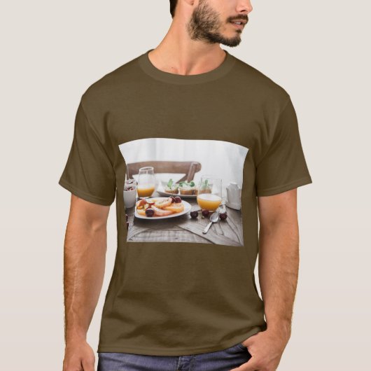 Delicious Breakfast Vibes T-shirt (Voorkant)