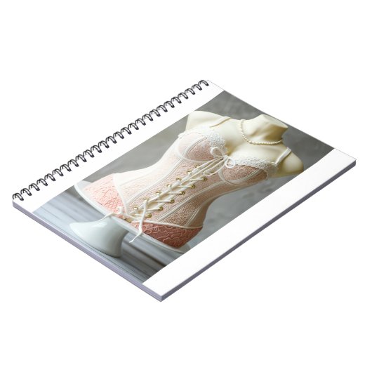 delicious bustier cake and sugar past notitieboek (Linkerzijde)