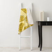 delicious cheese seamless pattern isolated in yell sherpa deken (In situ)