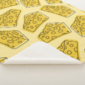 delicious cheese seamless pattern isolated in yell sherpa deken (3/4)