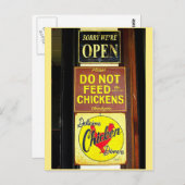 Delicious Chicken Dinners Funny Sign Briefkaart (Voorkant / Achterkant)