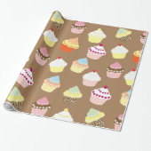 Delicious Decorated Birthday Cupcakes Cadeaupapier (Uitgerold)