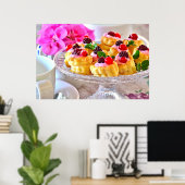 Delicious Red Berries Cake Puff Pastry Dessert Poster (Thuiskantoor)