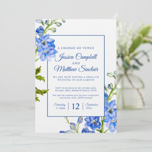 Delphinium blauwe bloemen verandering van huwelijk kaart (Staand voorkant)