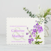 Delphinium paarse waterverf bruiloft uitnodiging (Staand voorkant)