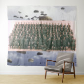 DELTA RAIDERS (CLOSE-UP) WANDKLEED (In Situ (horizontaal))