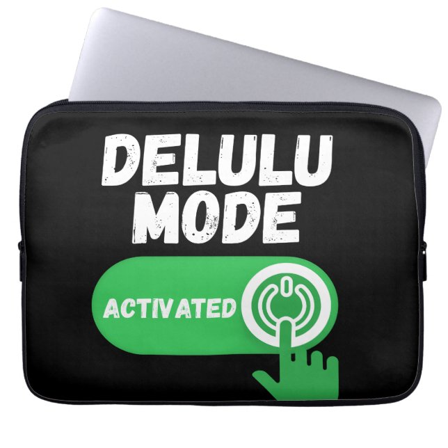 Delulu Modus Geactiveerd | Grappige Gen Z Laptop Sleeve (Voorkant)