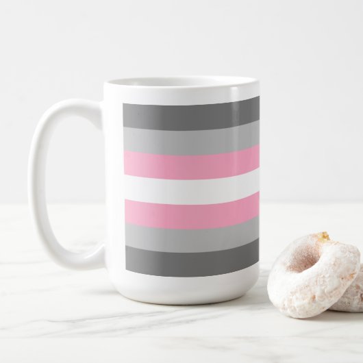 Demigirl trots koffiemok (Met donut)