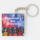 Democracy Not Autocracy Sleutelhanger (Achterkant)