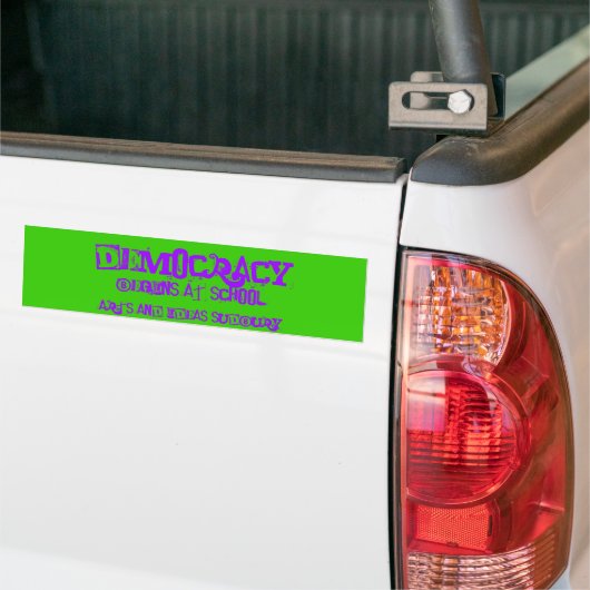 democratie begint op school bumpersticker (Op Truck)