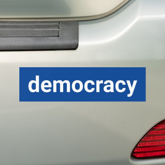 Democratie eenvoudige minimalistische tekst wit en bumpersticker (Op auto)