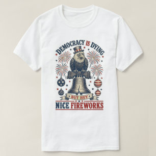 Democratie stervende adelaar vrijheidsbel vuurwerk t-shirt
