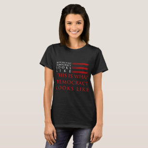 Democratie voor vrouwen: donkere T-shirt voor de b