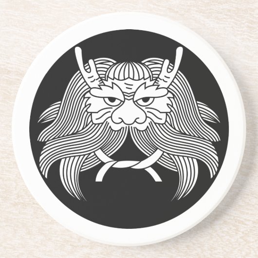 Demon helm zandsteen onderzetter (Voorkant)