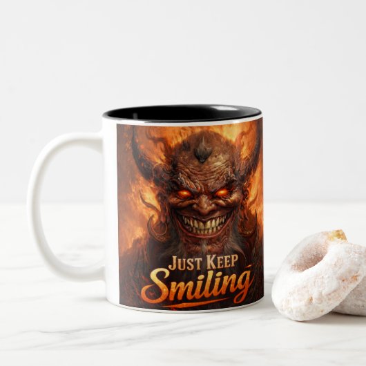 Demonic Grin “Just Keep Smiling” Design Tweekleurige Koffiemok (Met donut)