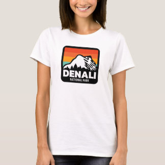 Denali National Park Cool Retro  Gift T-shirt