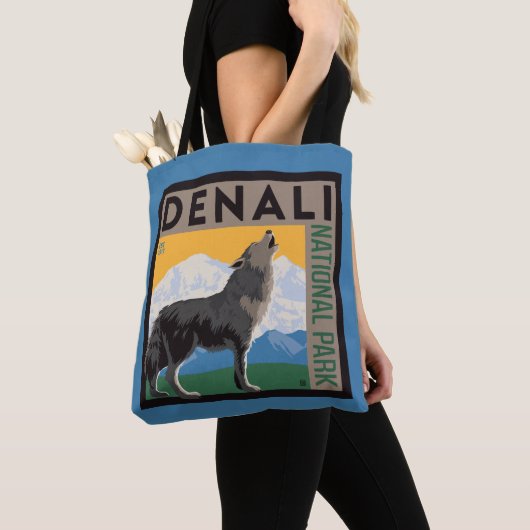 Denali National Park | Howling Wolf Tote Bag (Dichtbij)