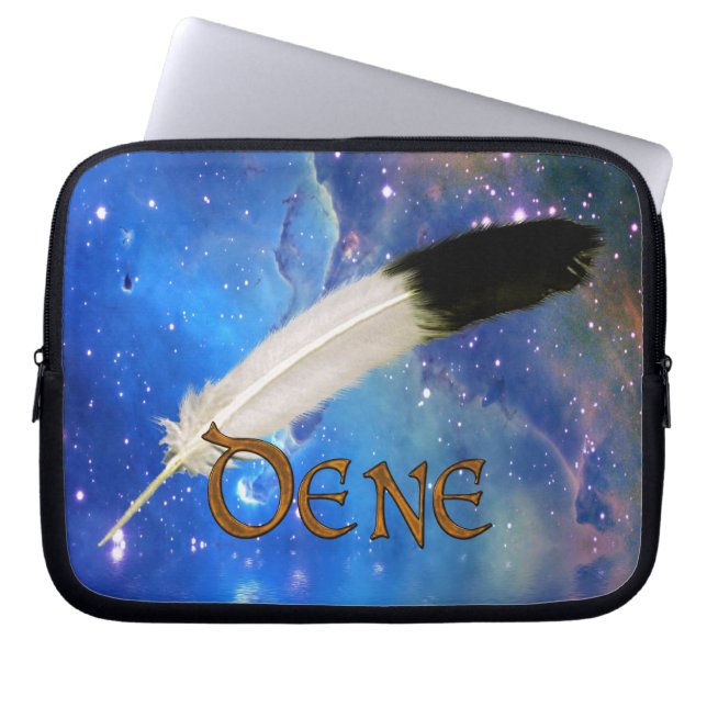DENE Nation & Feather Space laptophoes Laptop Sleeve (Voorkant)