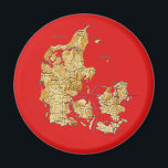 Denemarken Kaart Magneet<br><div class="desc">Het ontwerp op deze magneet is voorzien van een kaart van Denemarken met een vlag-kleur achtergrond. Voeg een beetje Deense smaak toe aan uw huis.</div>