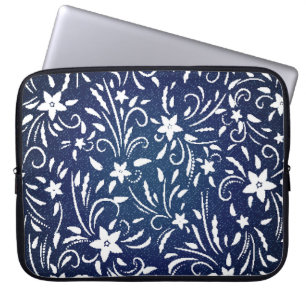 Denim Blooms: bloemenpatroon achtergrond Laptop Sleeve