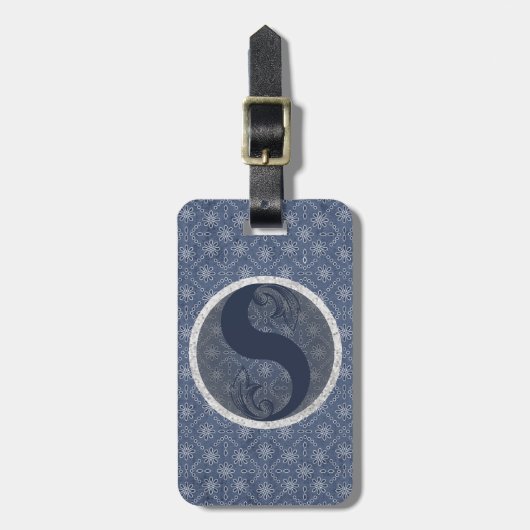 Denim Blue Decoratief Monogram "S" Bagagelabel (Voorkant verticaal)