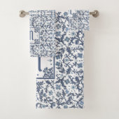 Denim Blue Floral op persoonlijke titel Bad Handdoek (Insitu)