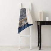 Denim blue jeans fabric frame. Bleached denim fabr Sherpa Deken (In situ)