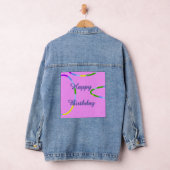 Denim Jacket Jouw tekst of Happy Birthday op Roze (Hangar)