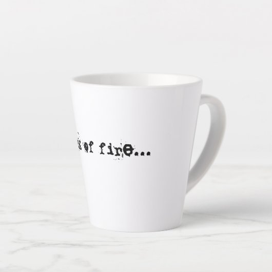 Denk aan de vuurprijsopgave latte mok (Rechterhoek)