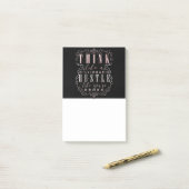 Denk aan een Millionaire Hustle alsof je broke ben Post-it® Notes (Op bureau)