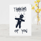 Denk aan u - Funny Halloween Voodoo Doll Kaart (Gele Bloem)