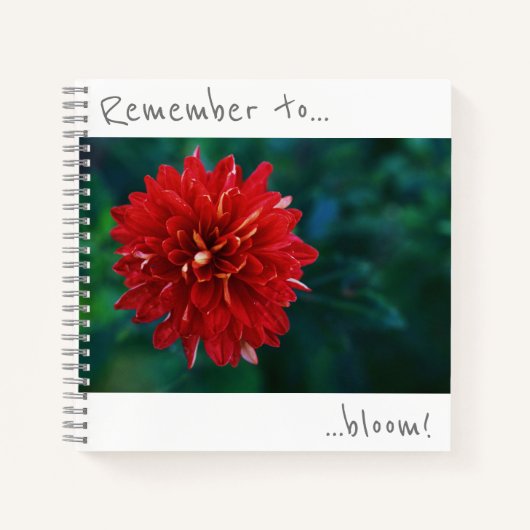 Denk eraan om het Rode Chrysanthemum Notitieboek t (Voorkant)