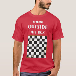 Denk na buiten de strategie Schaak spel T-shirt
