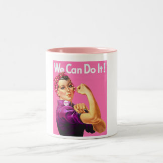 Denk roze tweekleurige koffiemok