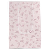 Denk Roze Waterverf Patroon Monogram Medium Cadeauzakje (Achterkant)