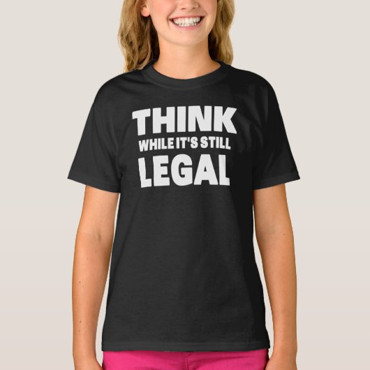Denk Zolang het Nog Kan T-shirt (Voorkant)