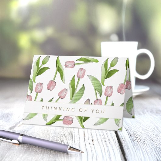 Denken aan je moderne roze tulp kaart