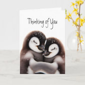 Denken aan jou Schattigee knuffelende pinguïn voge Kaart (Gele Bloem)